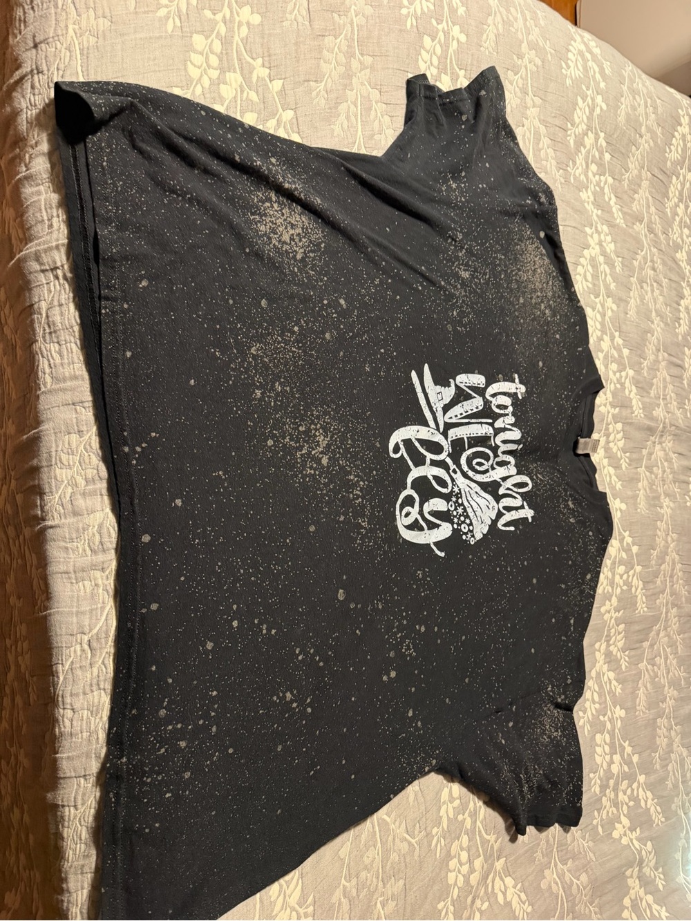 Graphic t-shirt bundle - Picture 3 of 10
